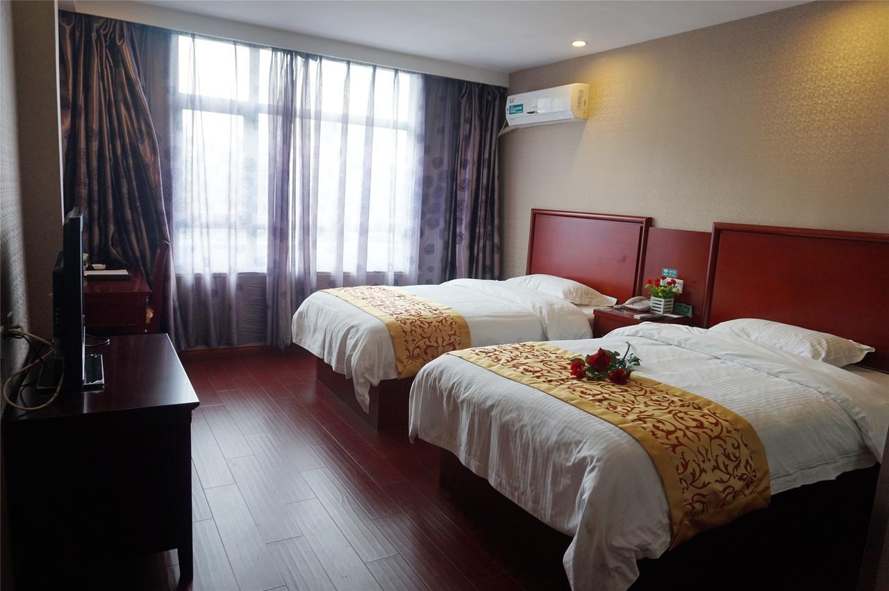 Greentree Inn Zhengzhou Xinzheng City Longhu Town Xiangyun Road Express Hotel Exterior photo